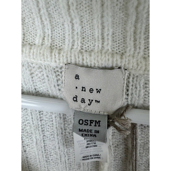 A New Day Poncho Sweater Womens OSFM Cream Collared - Picture 5 of 8